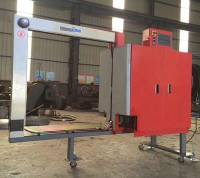 側(cè)捆打包機(jī) 側(cè)捆打包機(jī)